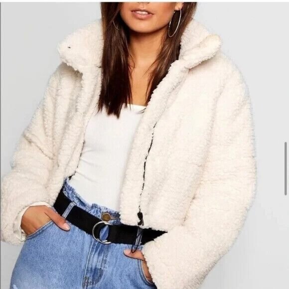 Womens Boohoo Cropped Fleece oversized puffer Sherpa Jacket Ivory Color Size 8 - Picture 1 of 15